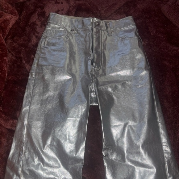 Express silver leather pants - Picture 2 of 9